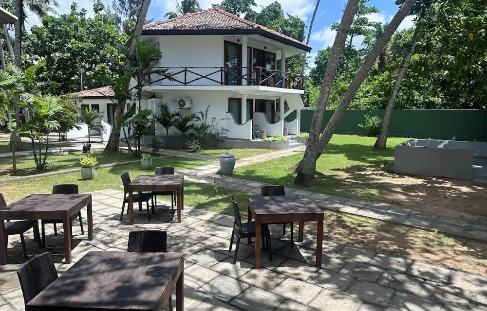 5 Bedroom Villa