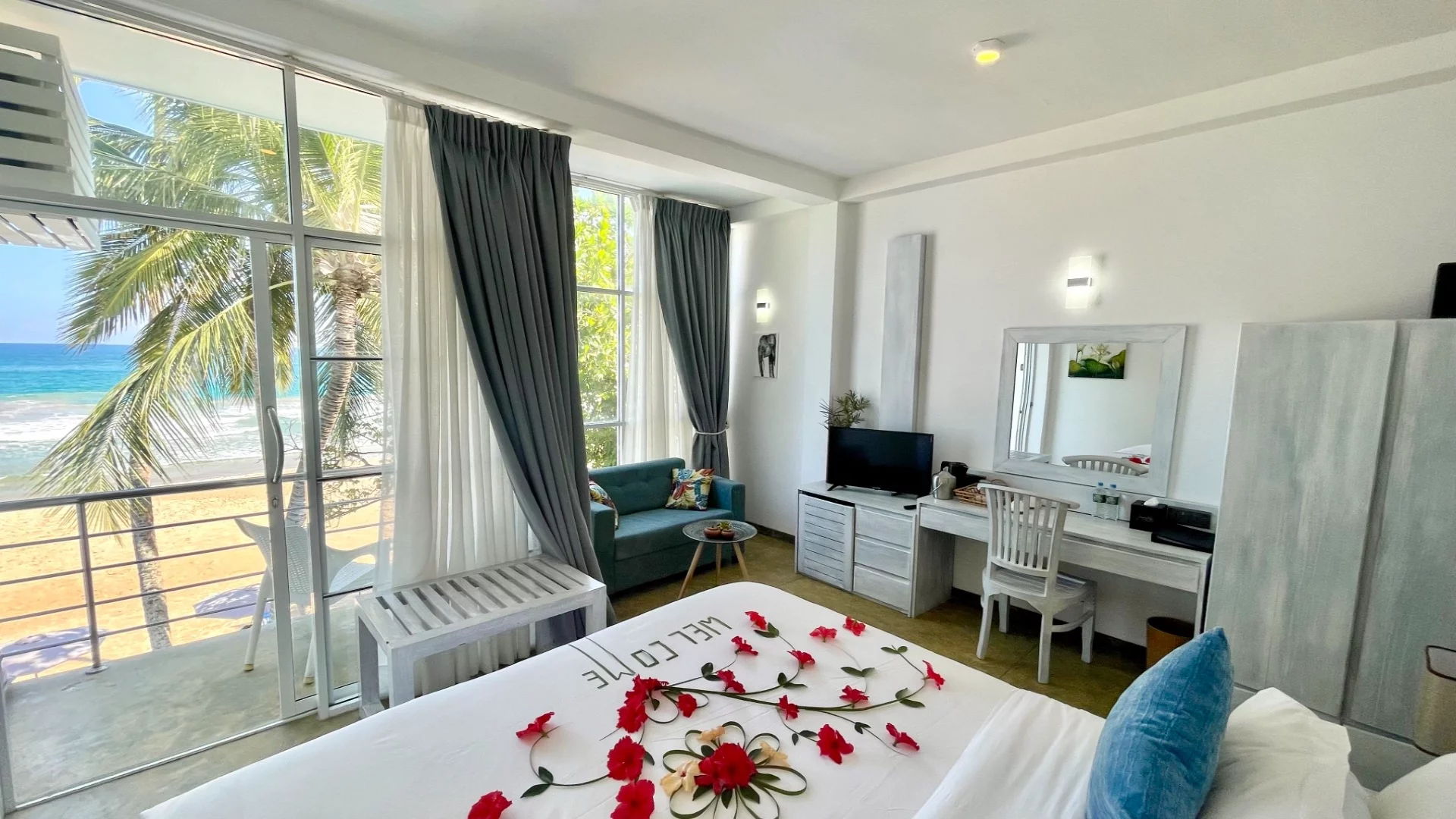 Smeralda Beach Hotel